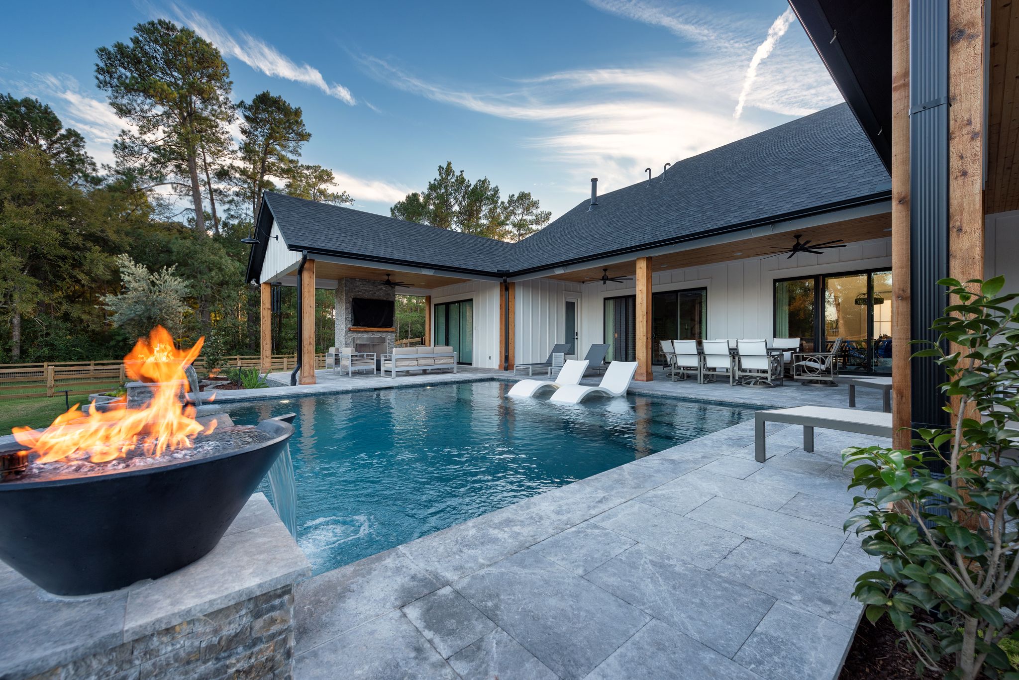 luxury custom pool builder in college station and navasota