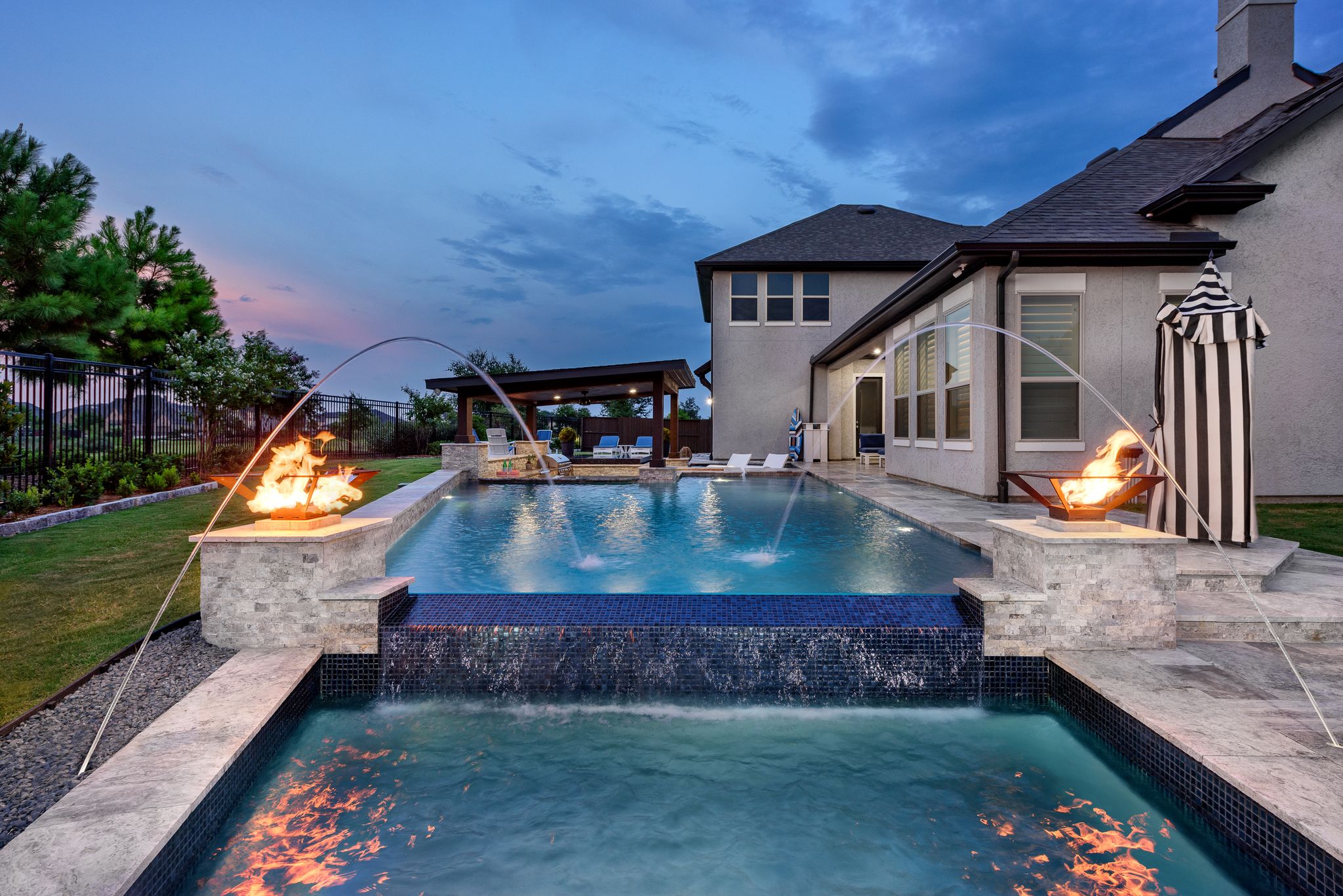 luxury custom pool designer in brazos county and montgomery county