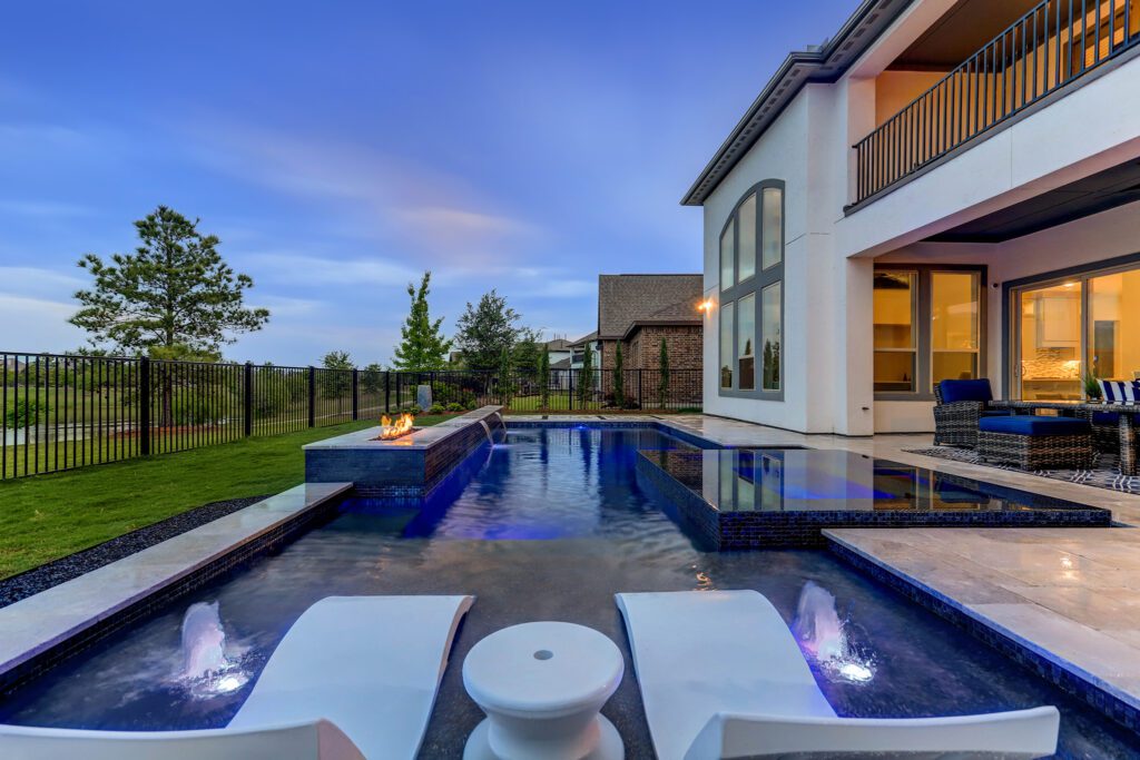 Luxury Custom Pools in the Woodlands and College Station. Luxury custom pool builder luxury custom pool design.